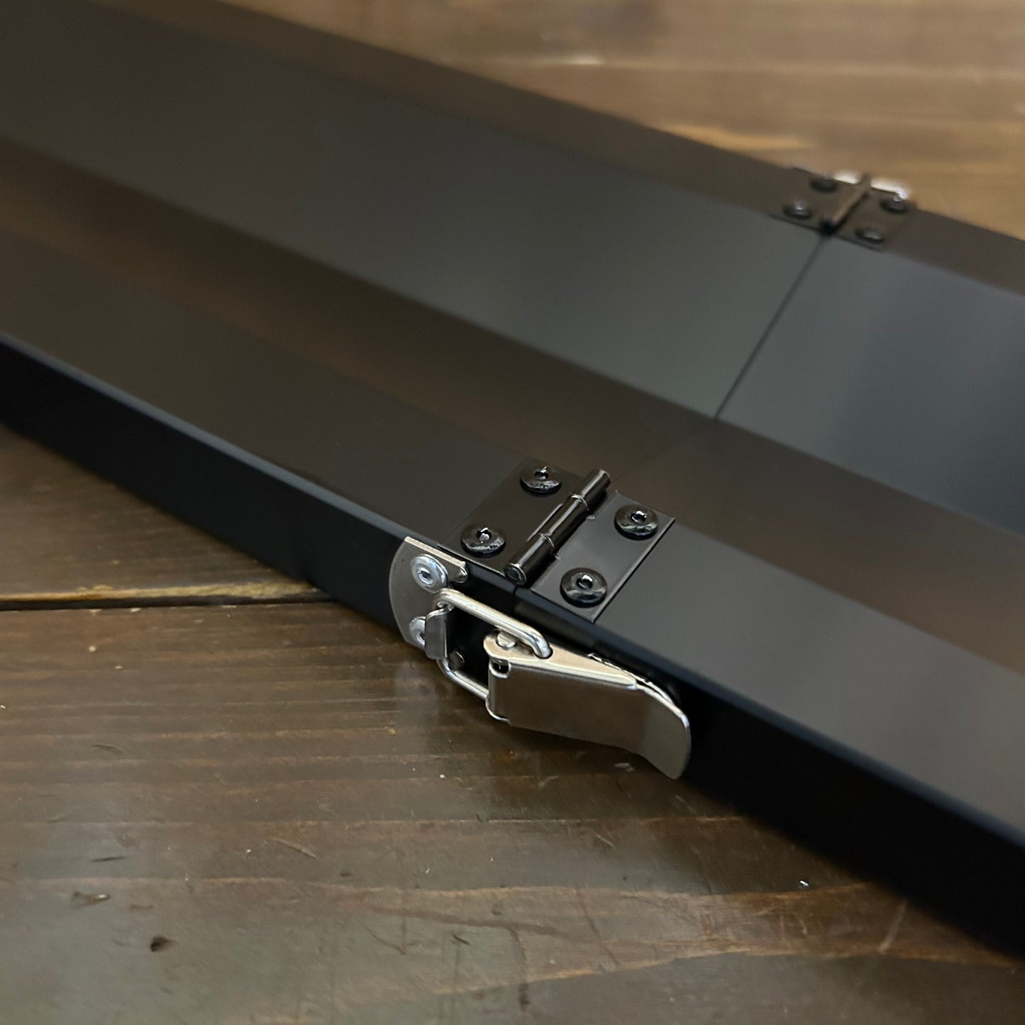 NEW！ ブラックアルマイト V型ジョイント コンパクトモデル  BASE-31 下あごモデル（あご当て幅15cm）