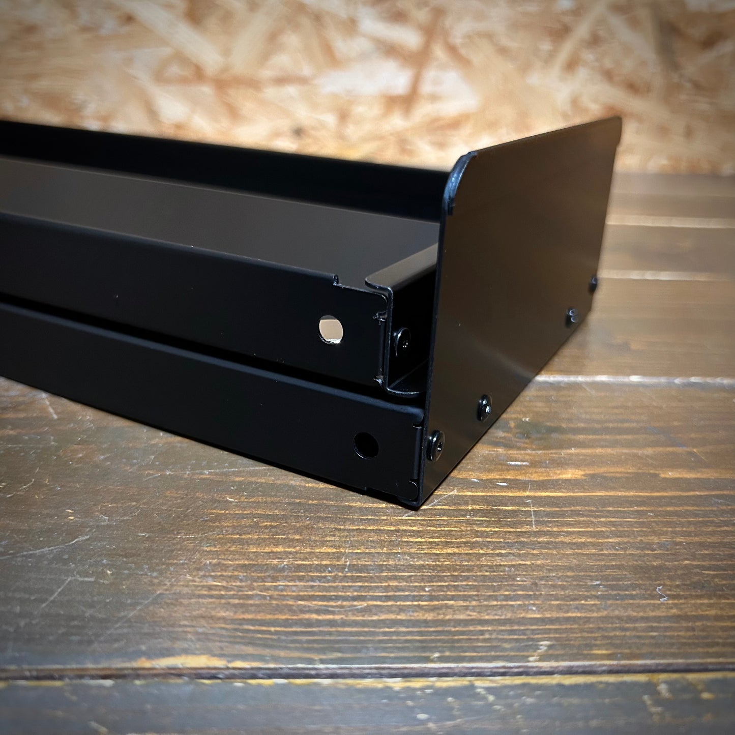 NEW！ ブラックアルマイト V型ジョイント コンパクトモデル  BASE-31 下あごモデル（あご当て幅15cm）